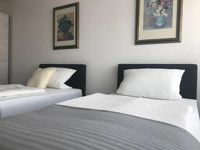 Estalagem Gaestehaus Beim Prinz