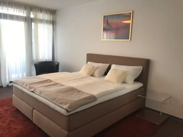 Estalagem Gaestehaus Beim Prinz